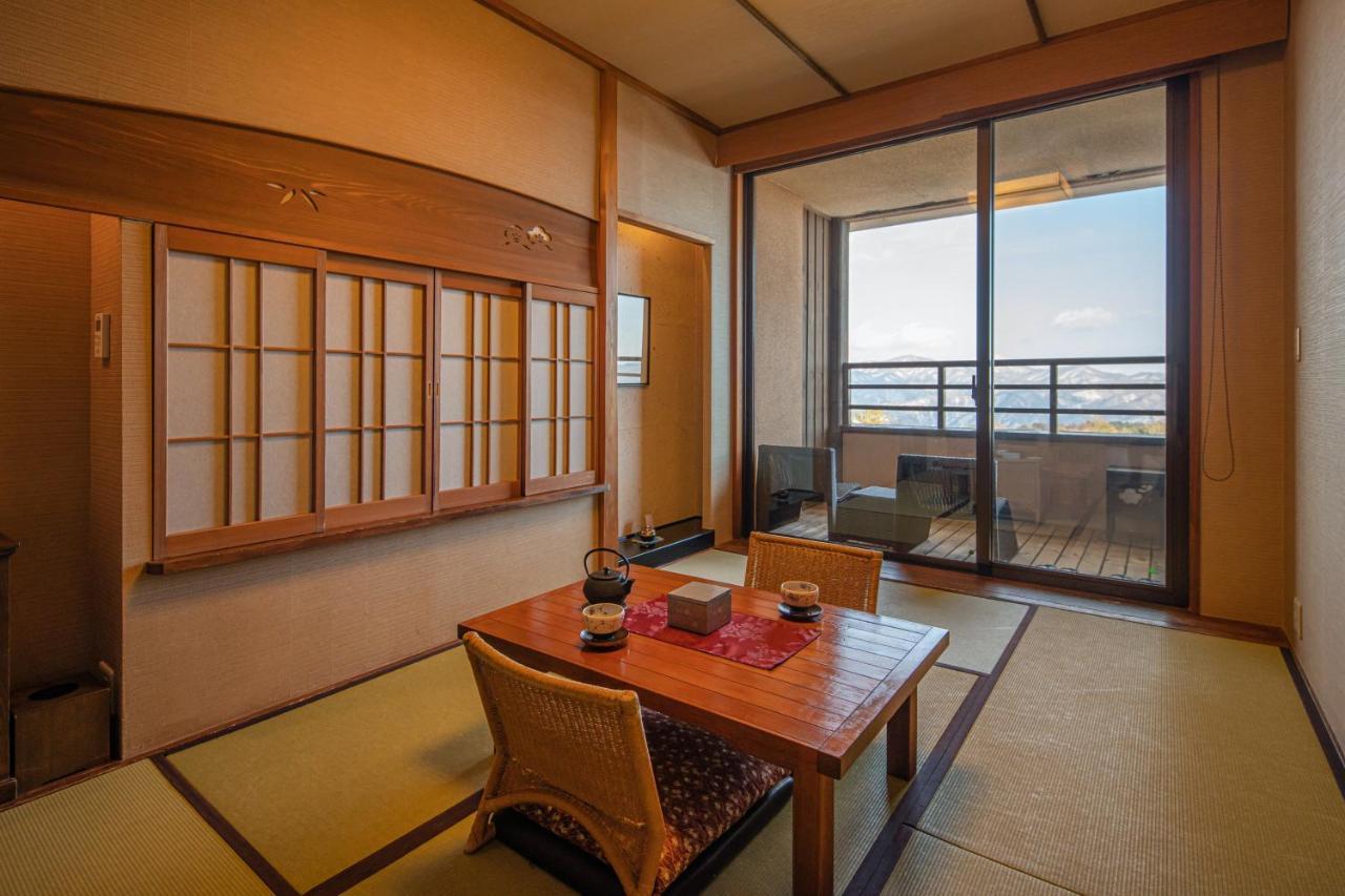 Tokinoniwa Hotel Kusatsu  Eksteriør billede